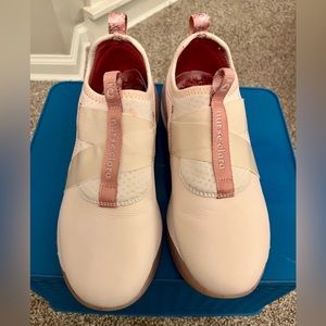 Clove Nurse Clara Shoes